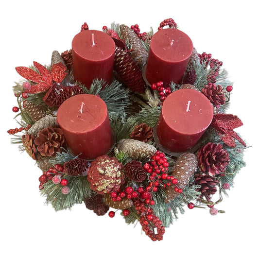 Classic Winterberry Wreath Candleholde