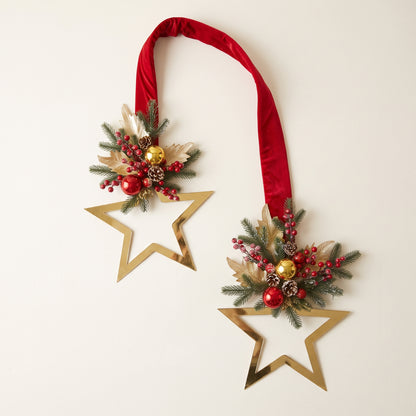 Red Velvet & Gold Star Hanger handmaded by inas, against a off-white background